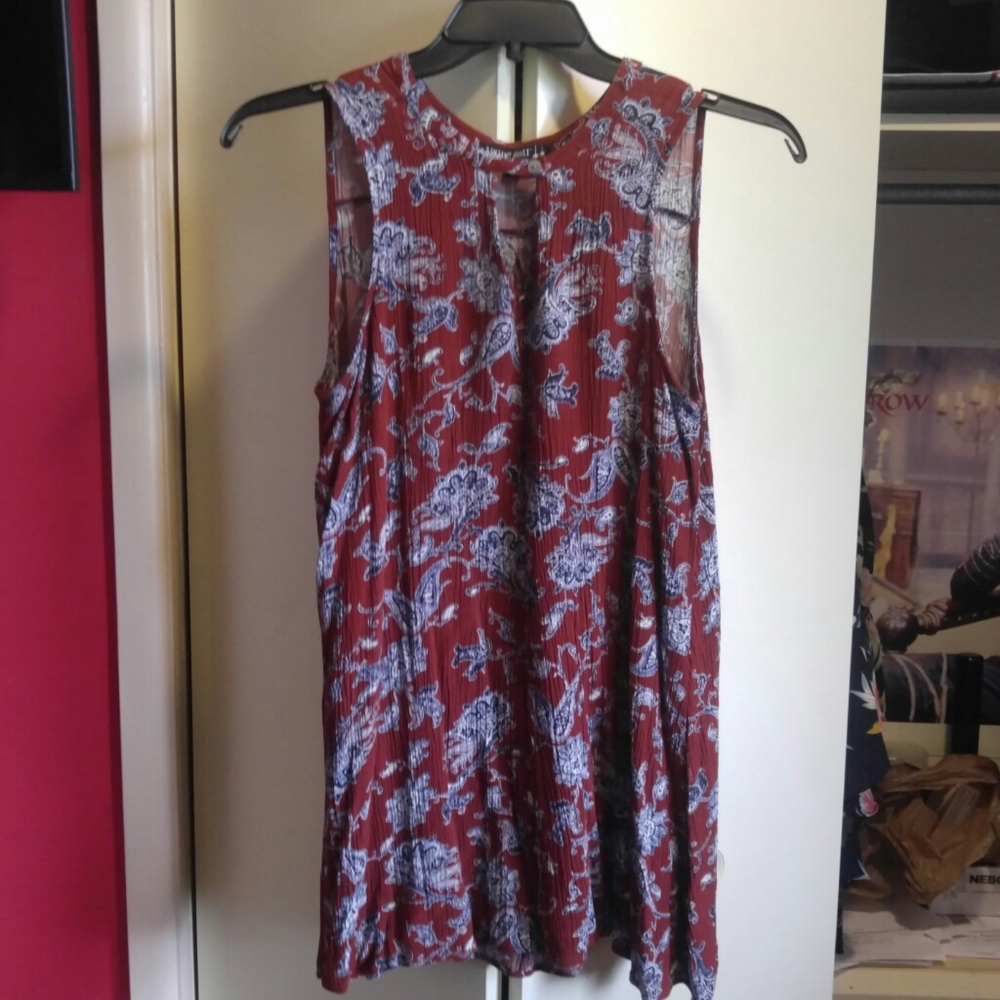 Living Doll tunic, size XL